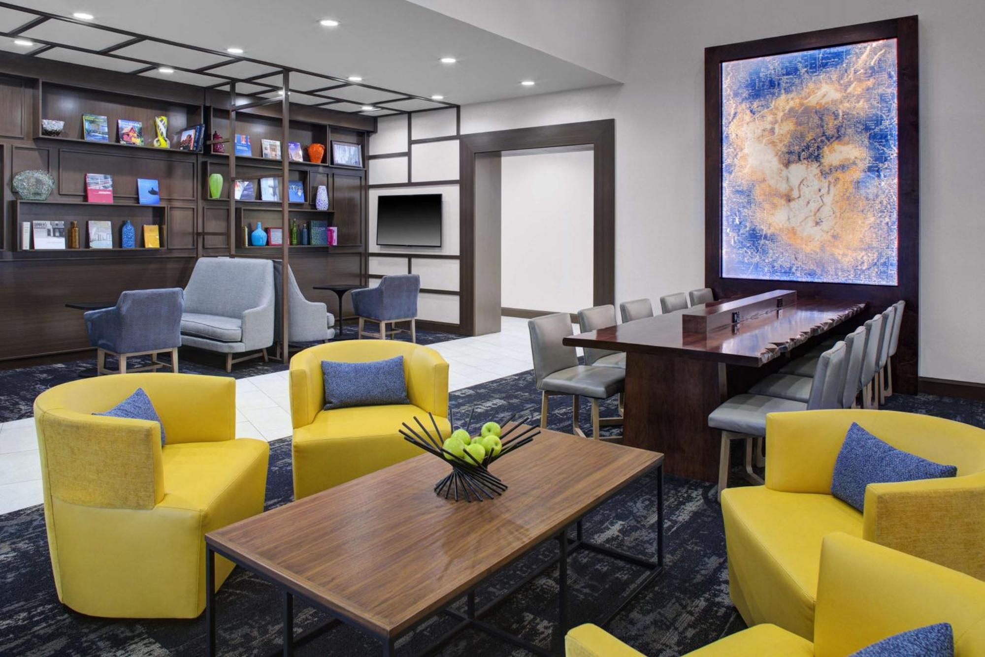 Hyatt Place Dallas/the Colony 3*