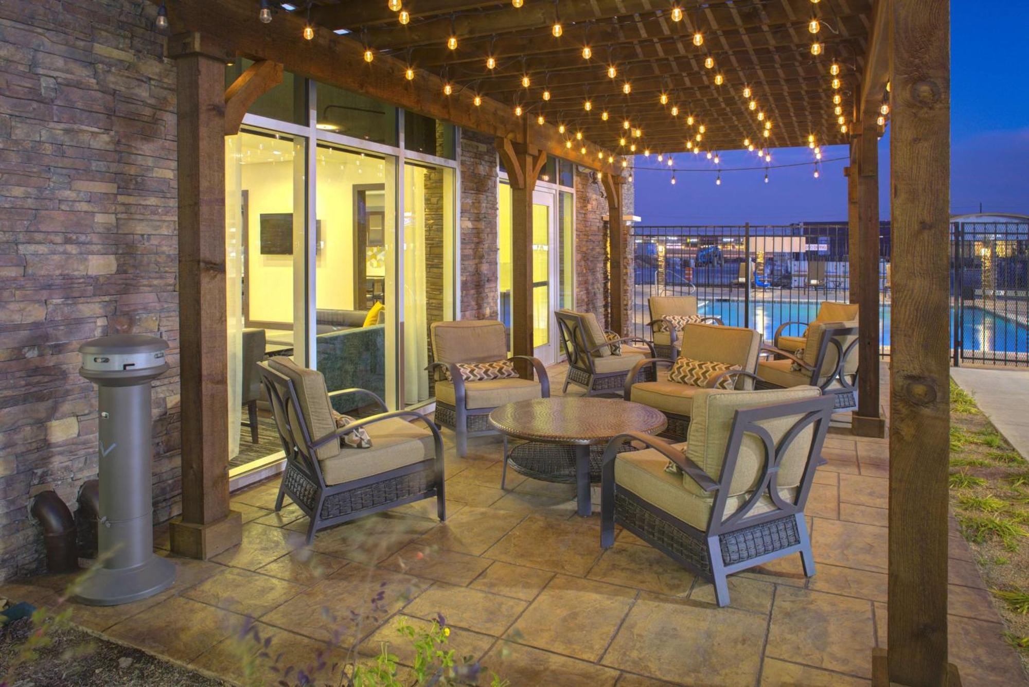 Hyatt Place Dallas/the Colony 3*