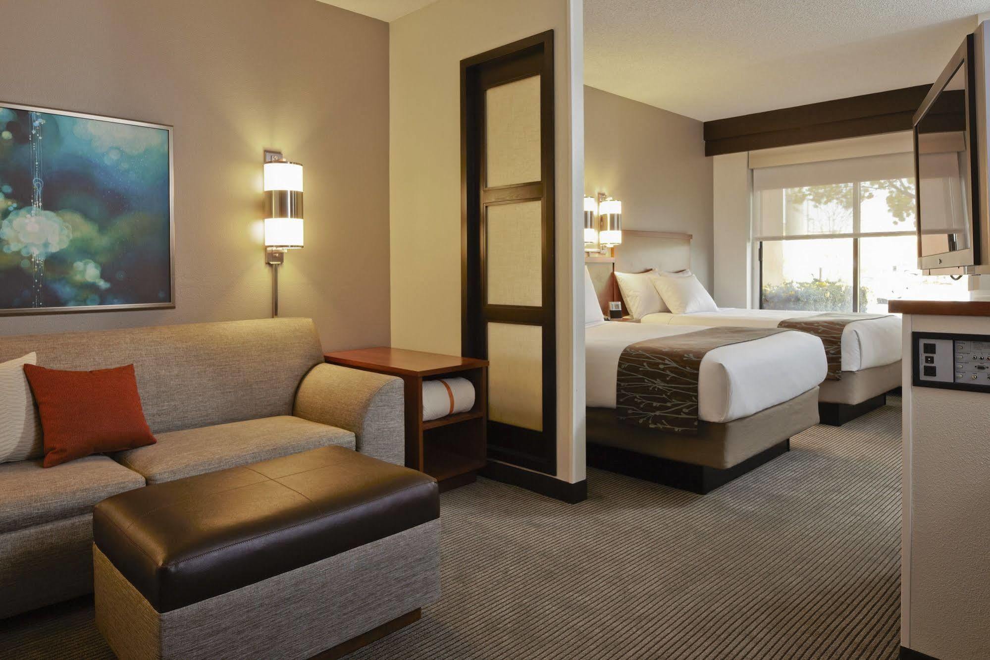 Hyatt Place Dallas/the Colony Hotel